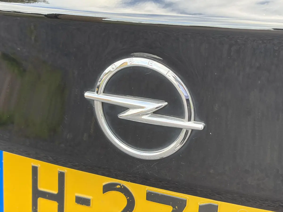 1.2 Edition ✓131pk✓2e Eigenaar✓Trekhaak✓Navi✓Airco✓Cruise✓Pdc V+A✓Lm velgen✓Dealer Onderhouden✓Comfortstoelen✓N.A.P✓Apk tot 07-2028