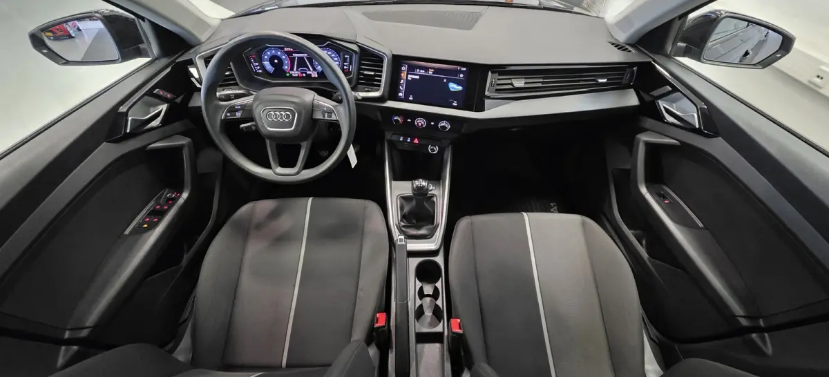 25 TFSI Pro Line Virtual cockpit Carplay 2e Eigenaar Garantie Mooi!