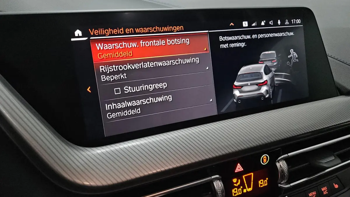 118i M-Sport | Orig. NL | PANO | Sfeerverl. | Carplay | ACC