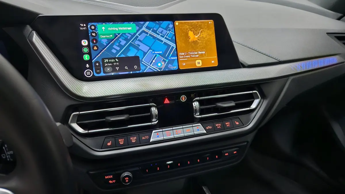 118i M-Sport | Orig. NL | PANO | Sfeerverl. | Carplay | ACC