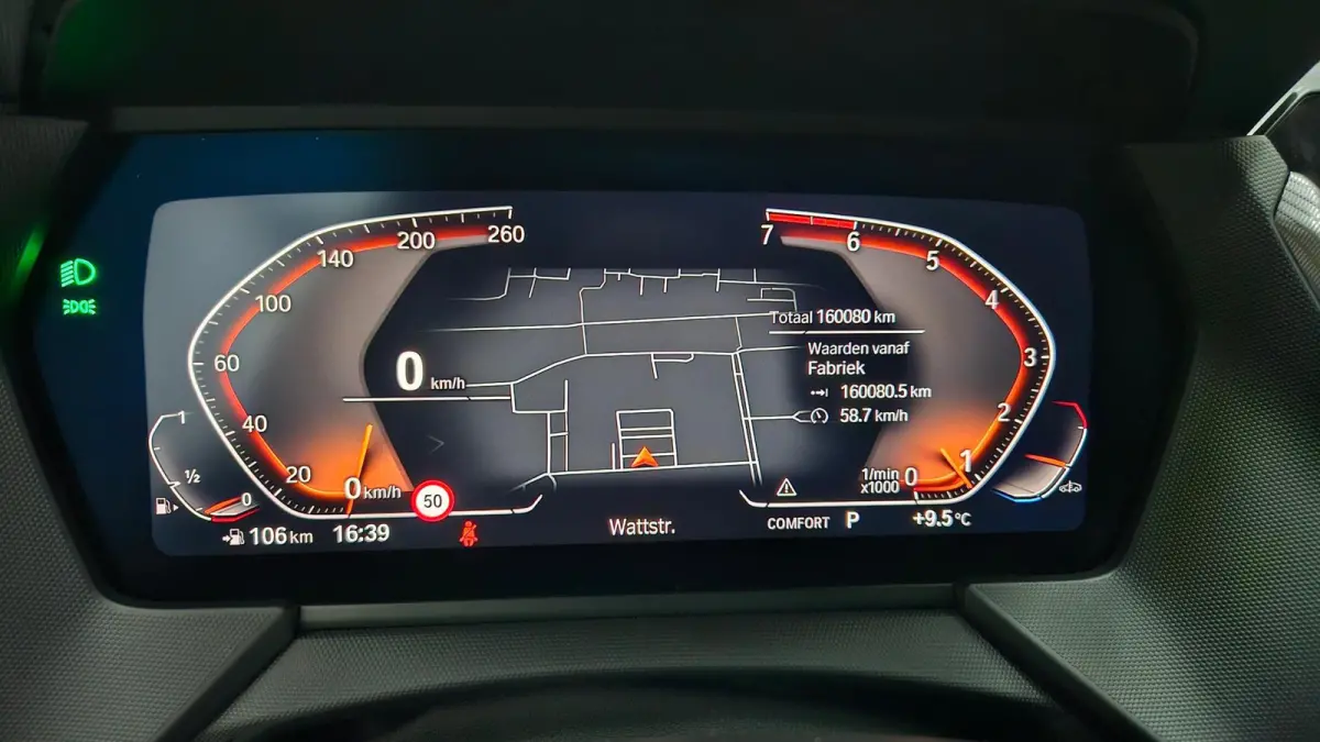 118i M-Sport | Orig. NL | PANO | Sfeerverl. | Carplay | ACC