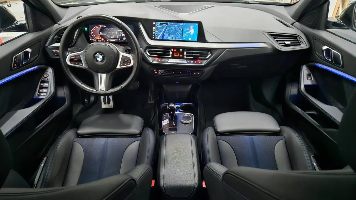 118i M-Sport | Orig. NL | PANO | Sfeerverl. | Carplay | ACC