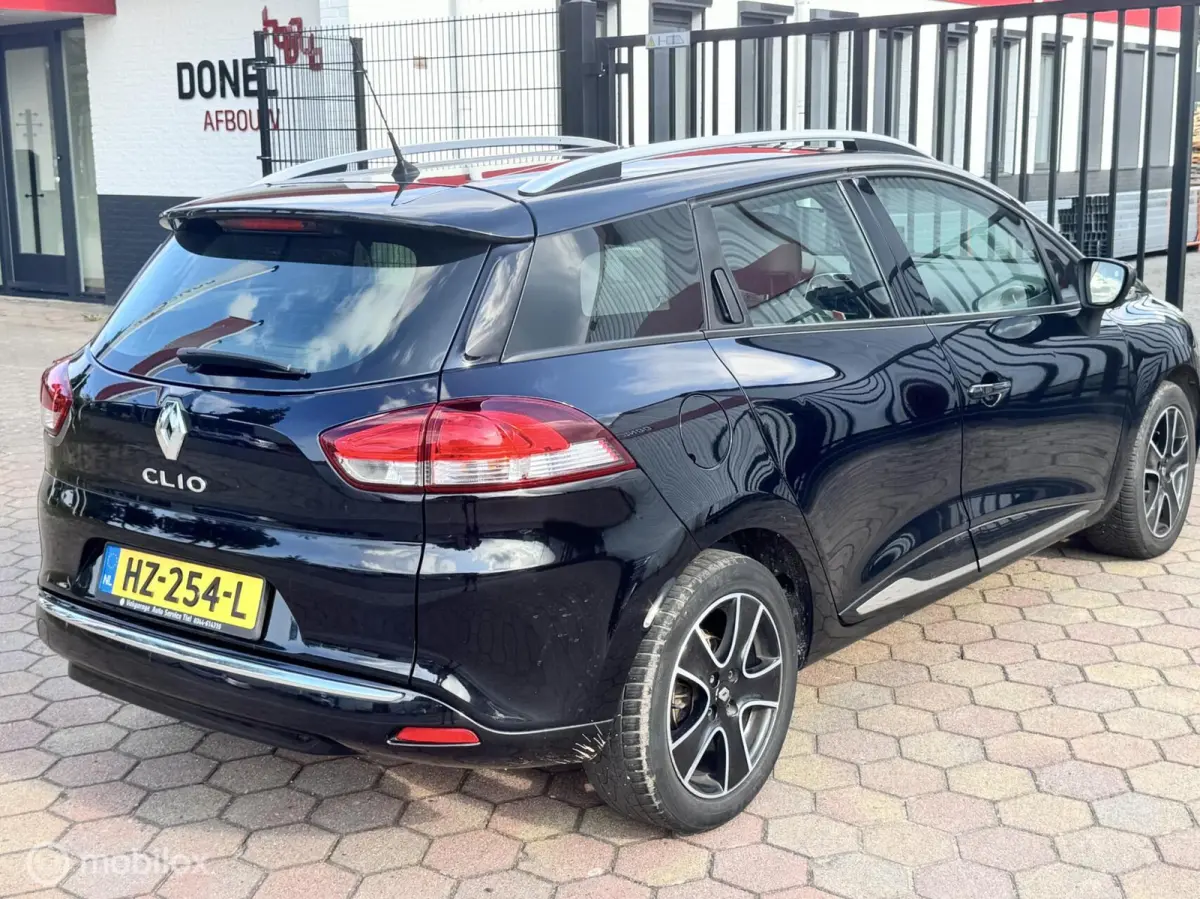 0.9 TCe Limited NL Auto geen import !