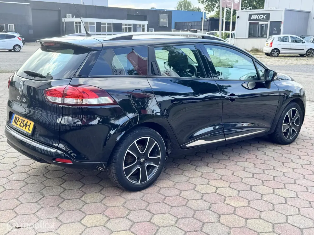 0.9 TCe Limited NL Auto geen import !