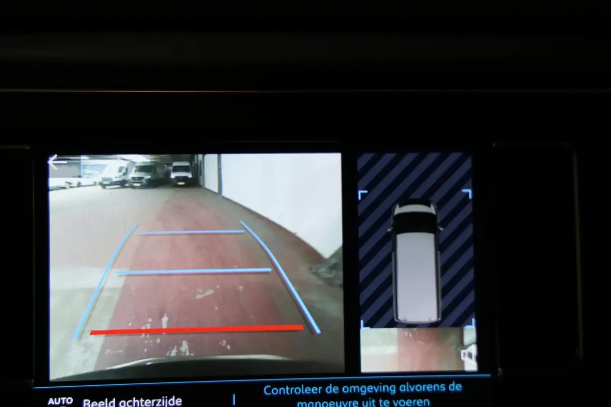 Premium 75 kWh LANG Camera Carplay