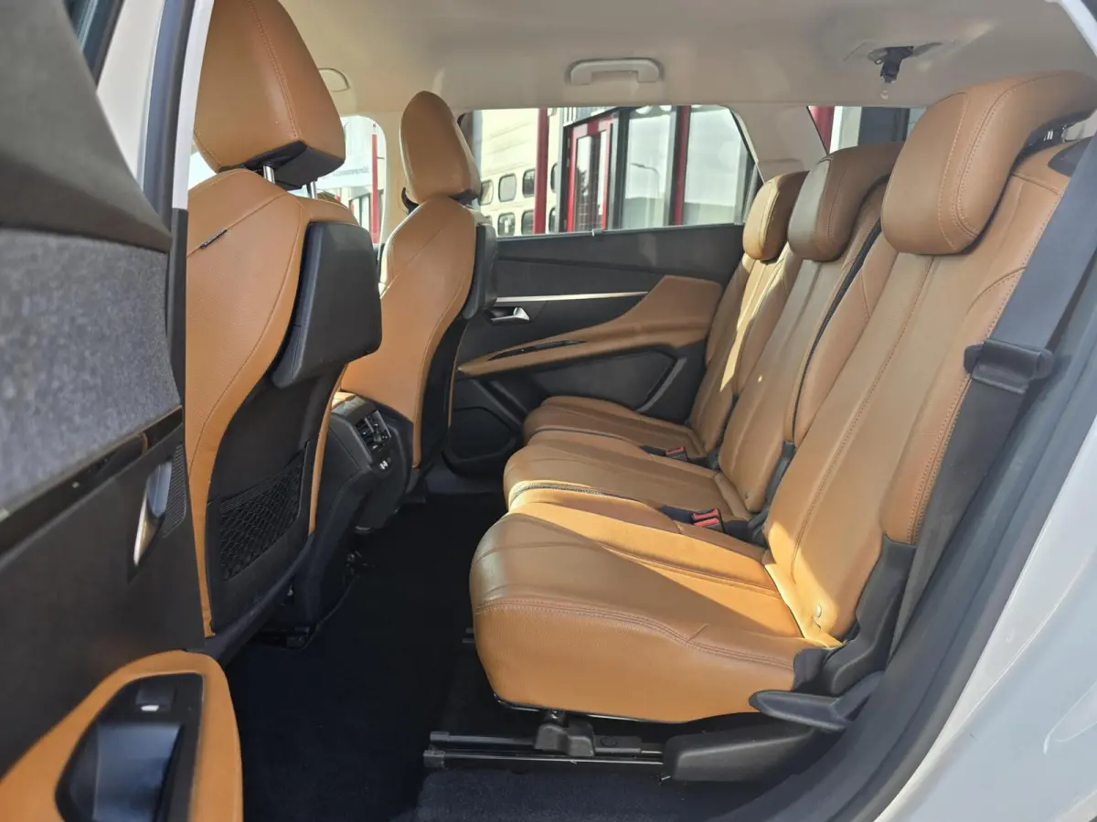 1.2 PureTech Blue Lease Premium Leer/Navi/7-Per