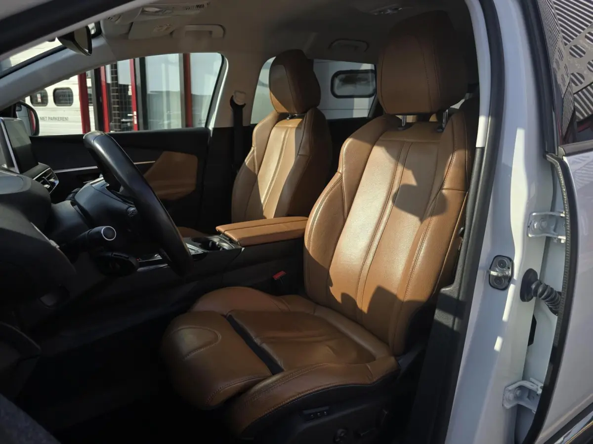 1.2 PureTech Blue Lease Premium Leer/Navi/7-Per