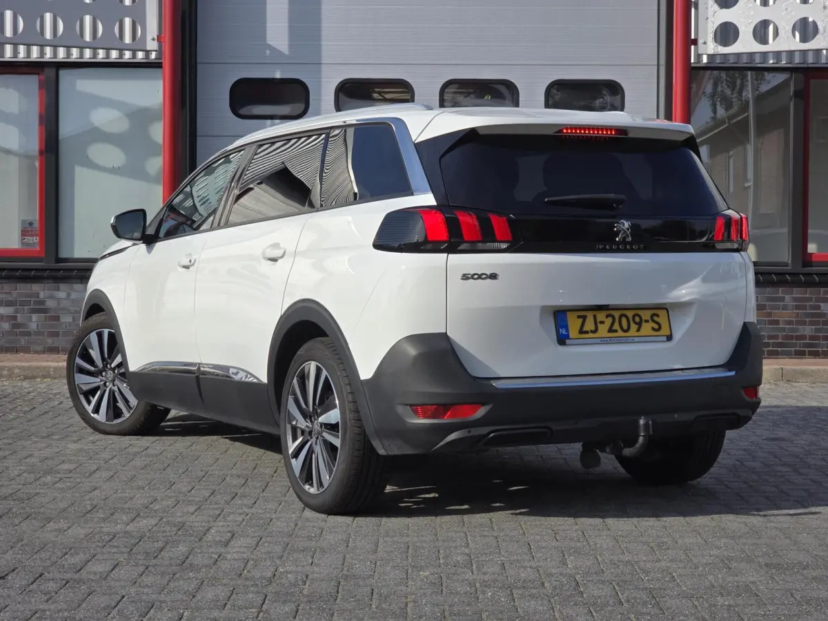 1.2 PureTech Blue Lease Premium Leer/Navi/7-Per