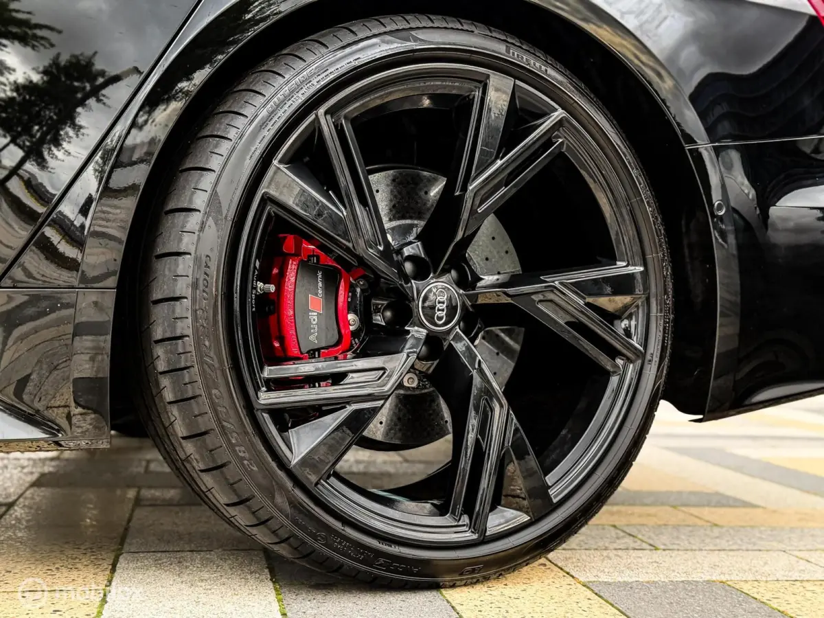RS 6 TFSI quattro |Pano |Keramisch |B&O |HUD