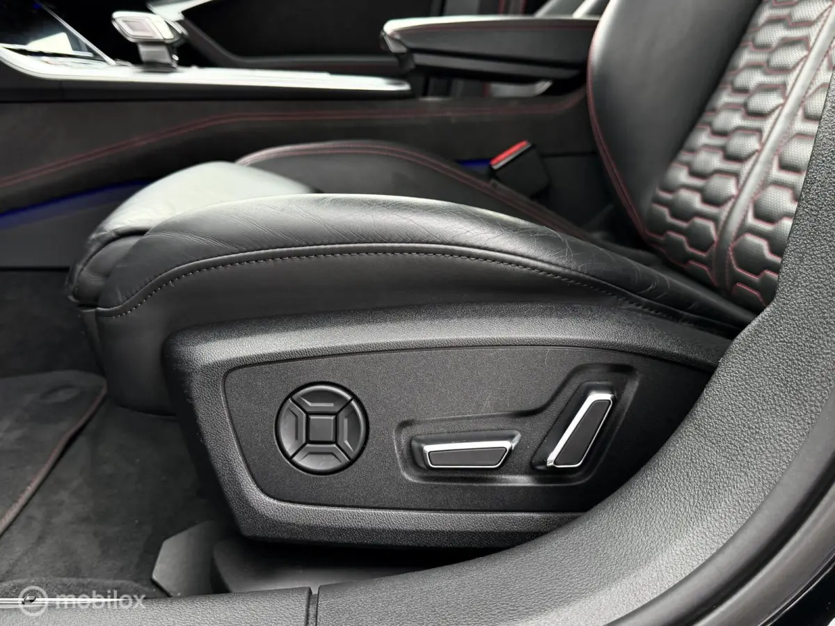 RS 6 TFSI quattro |Pano |Keramisch |B&O |HUD