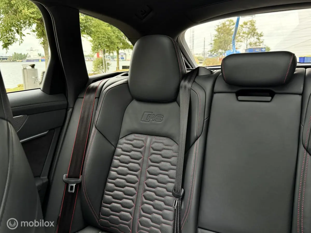 RS 6 TFSI quattro |Pano |Keramisch |B&O |HUD