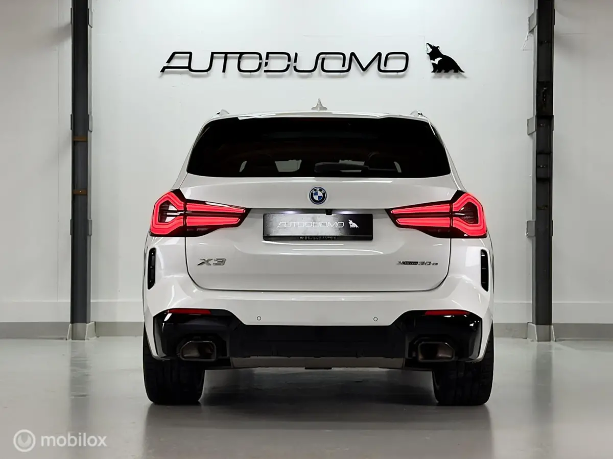 xDrive30e High Executive M Sport | Pano | M Seats | Laser | HUD | 360 | M Onderstel | Stuurverwarming | 20" M Velgen | Shadow Line | Sfeer| SOH 99% | 292PK