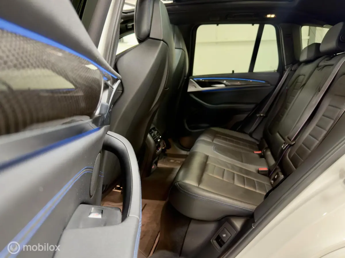 xDrive30e High Executive M Sport | Pano | M Seats | Laser | HUD | 360 | M Onderstel | Stuurverwarming | 20" M Velgen | Shadow Line | Sfeer| SOH 99% | 292PK
