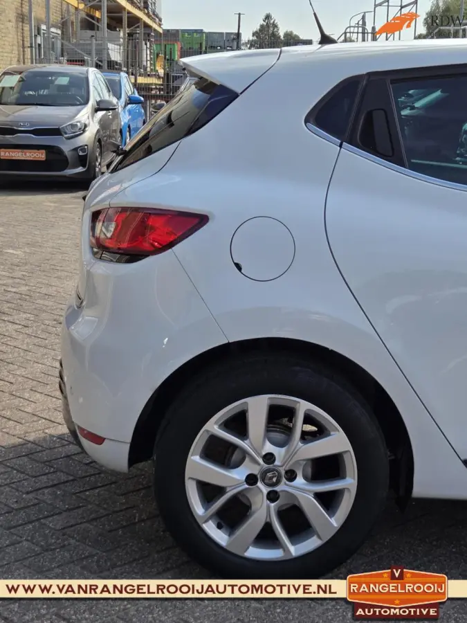0.9 TCe Limited, airco, camera, cruise, keyless, DAB