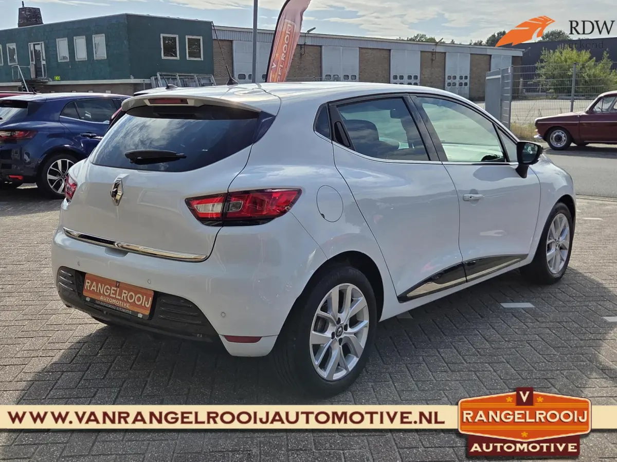0.9 TCe Limited, airco, camera, cruise, keyless, DAB