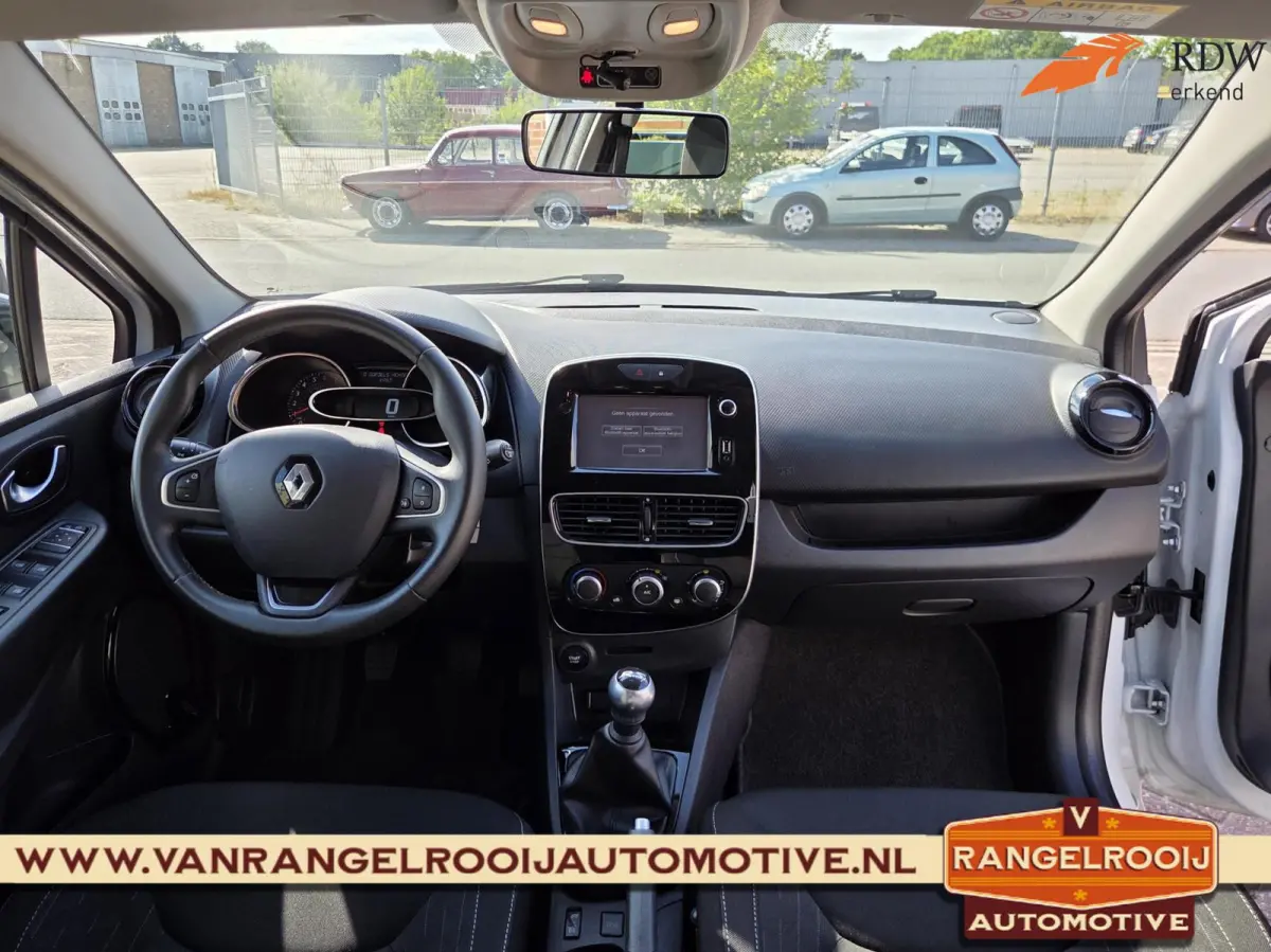 0.9 TCe Limited, airco, camera, cruise, keyless, DAB
