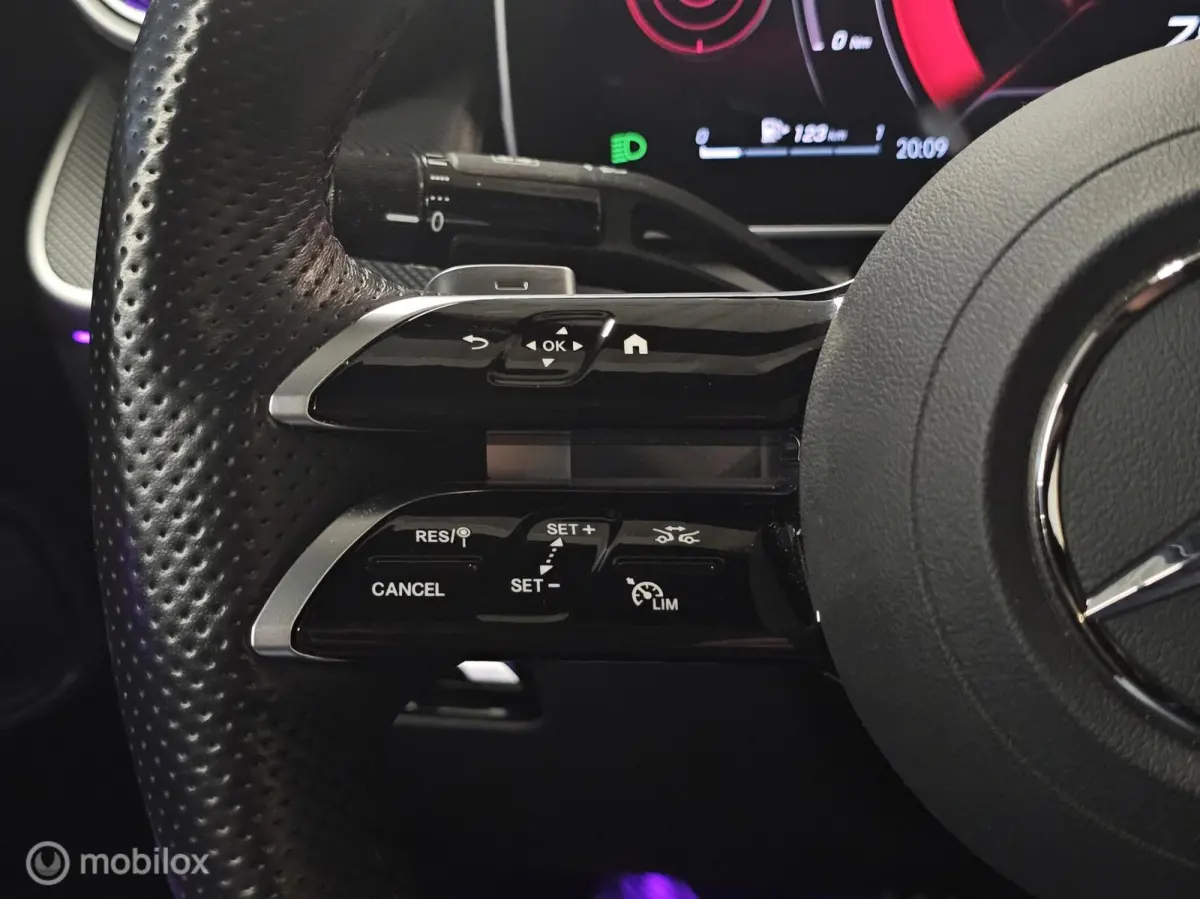 300 4MATIC AMG Line Panorama/Burmester/Memory