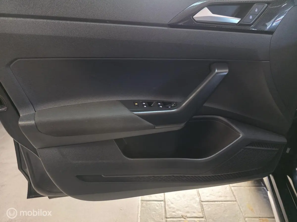 1.0 TSI Business Digitaal Cockpit, Carplay,Incl.APK+Afleveringsbeurt
