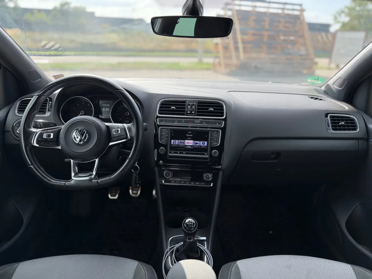 1.0 TSI1E EIG| 2x R-Line|110 PK|LED|CLIMA|STOELVERWARMING|CRUISE CONTROL|NAVI|APPLE CARPLAY|SCHERM|AIRCO