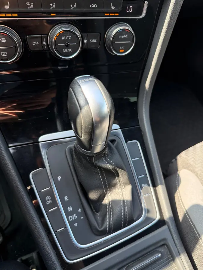 1.5 TSI Highline Business R|1E EIG|DSG|AUTOMAAT|LED|STOELVERWARMING|2X R-LINE|PDC V+A|VIRTUAL COCKPIT|APPLECARPLAY