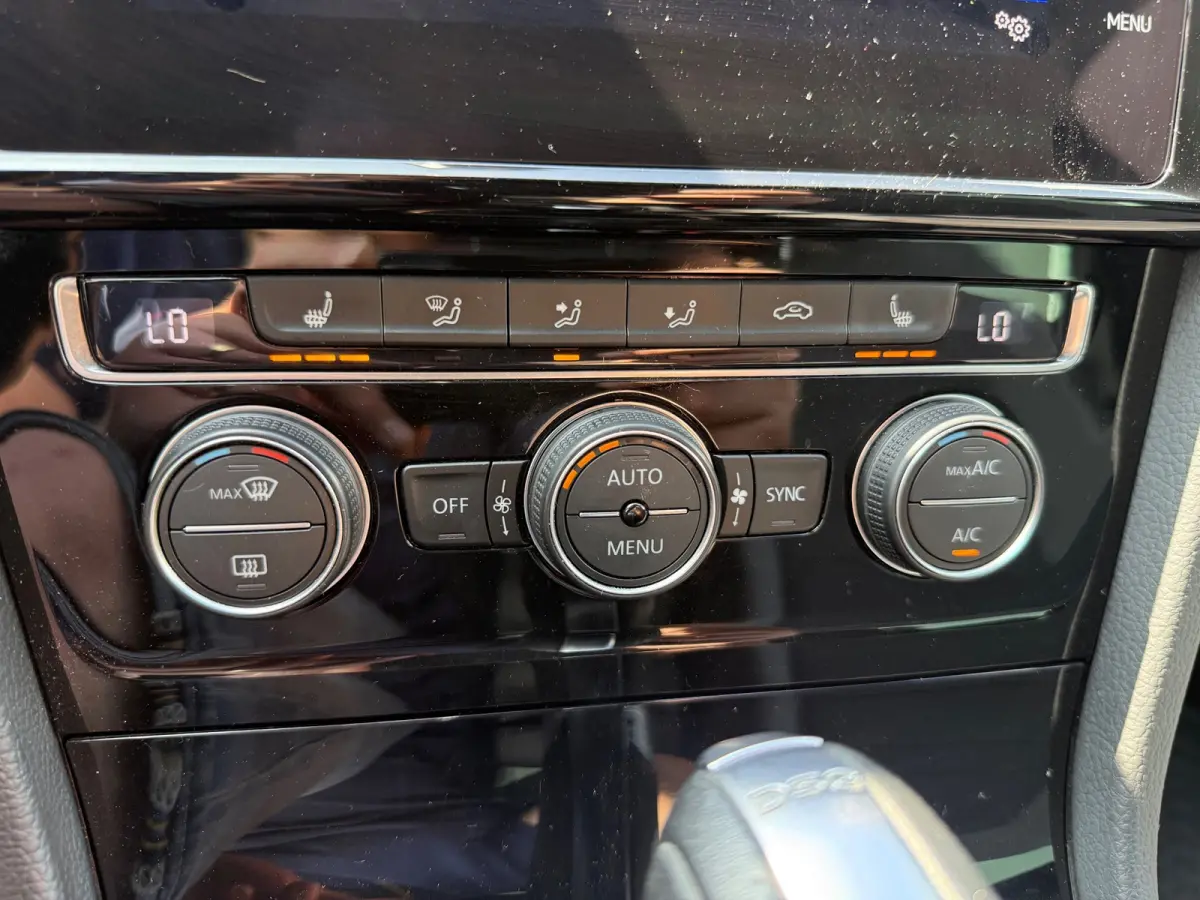 1.5 TSI Highline Business R|1E EIG|DSG|AUTOMAAT|LED|STOELVERWARMING|2X R-LINE|PDC V+A|VIRTUAL COCKPIT|APPLECARPLAY