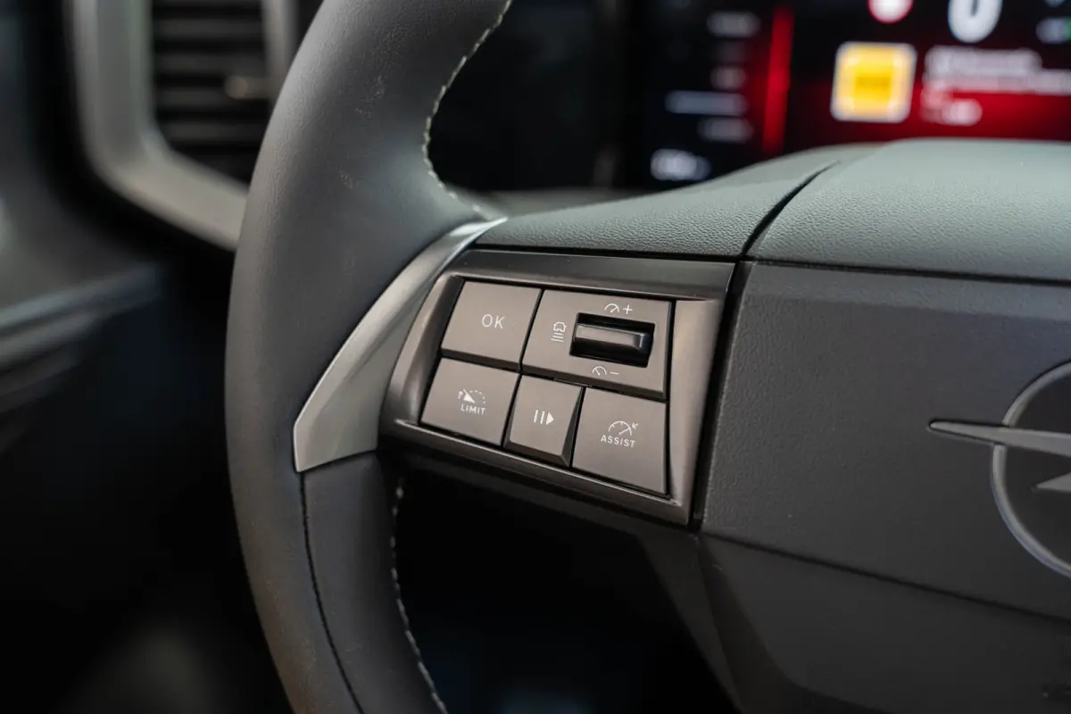 GS 54 kWh | SOH 96% | Matrix LED | Navigatie | Adaptive Cruise Controle | Dodehoek Bewaking | Keyless | Camera |