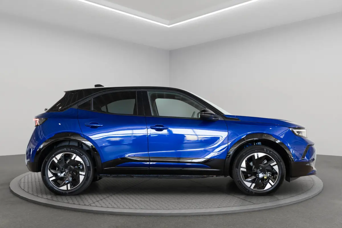 GS 54 kWh | SOH 96% | Matrix LED | Navigatie | Adaptive Cruise Controle | Dodehoek Bewaking | Keyless | Camera |