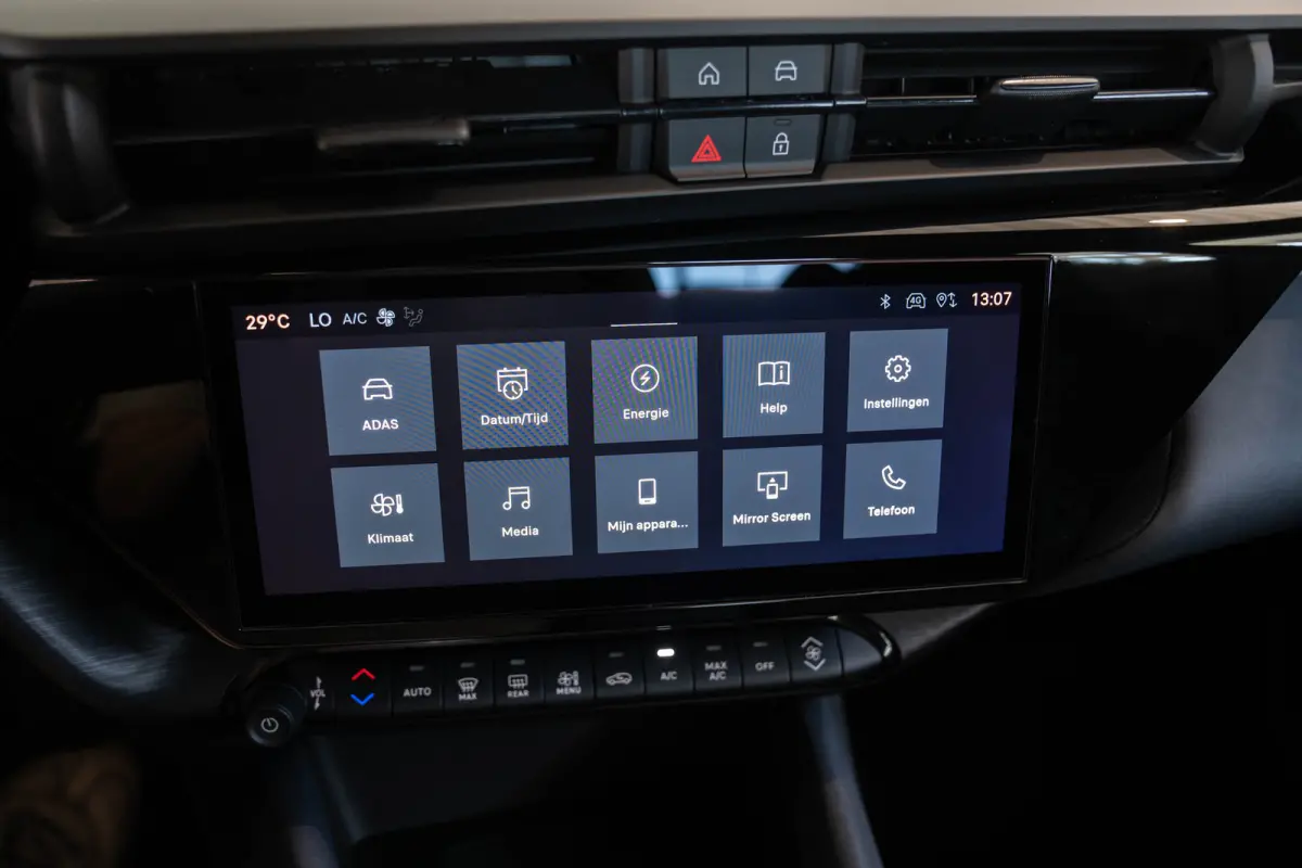 Elettrica 54 kWh | SOH 95% | Apple Carplay & Android Auto | Parkeesensoren | Keyless | Climate Controle | Adaptive Cruise Controle |