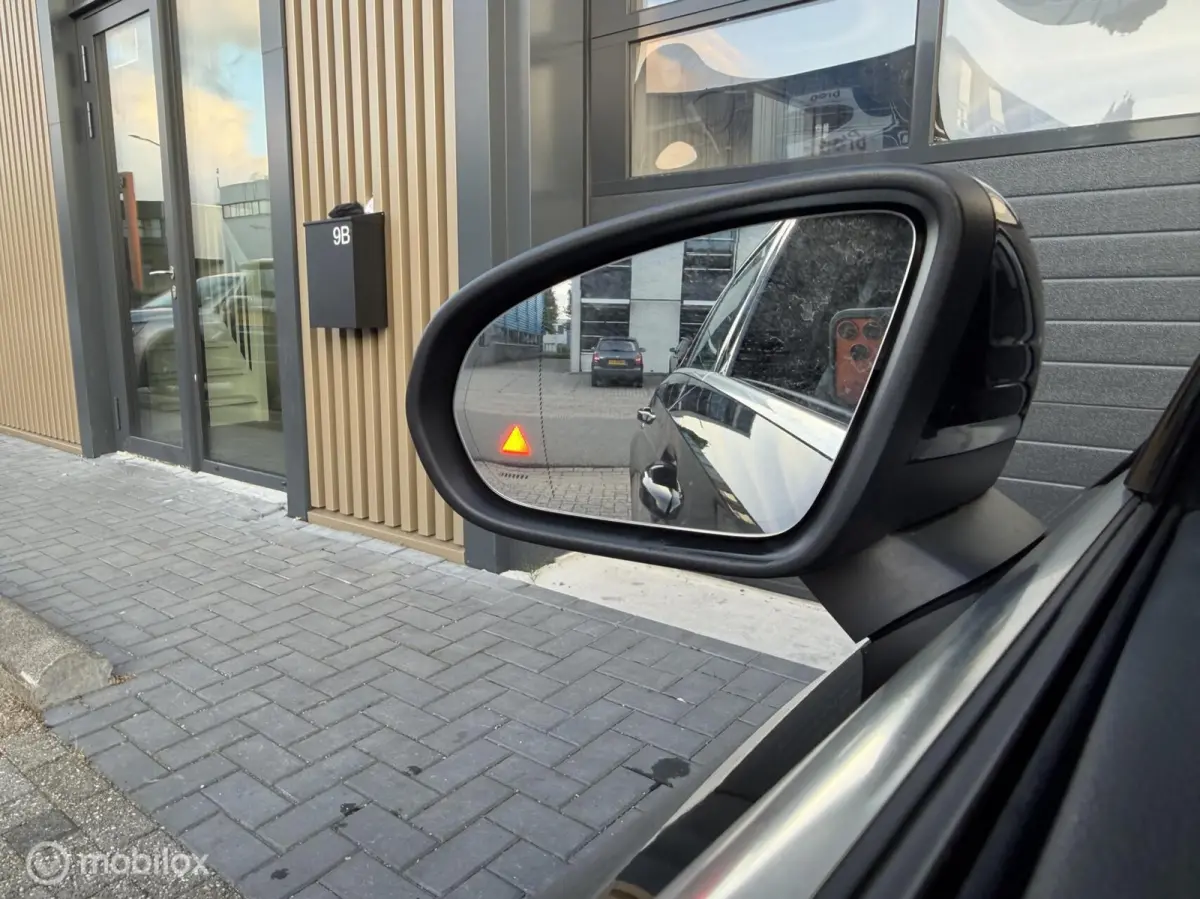 250 e Premium Plus | AMG | Pano | ACC |360