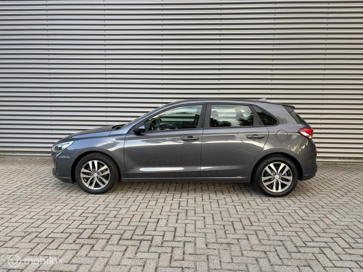 1.0 T-GDI Premium/NW APK/CRUISE/PDC/TRKHK/VOLL