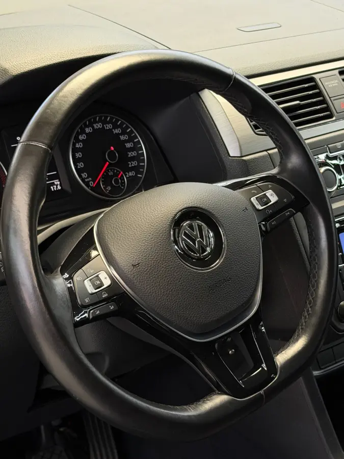1.4 TSI CarPlay 7p.