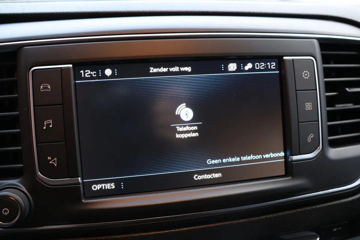 2.0 BlueHDI 180 DC L3H1 XL | Dubbel cabine| Navigatie | CarPlay | Camera | Head-Up | Dodehoek detector | Trekhaak | F1 Flippers | Climate control | 5-Zitter | Nieuwe APK | Carpass