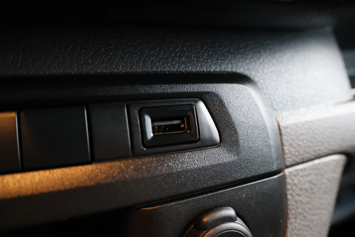 2.0 BlueHDI 180 DC L3H1 XL | Dubbel cabine| Navigatie | CarPlay | Camera | Head-Up | Dodehoek detector | Trekhaak | F1 Flippers | Climate control | 5-Zitter | Nieuwe APK | Carpass