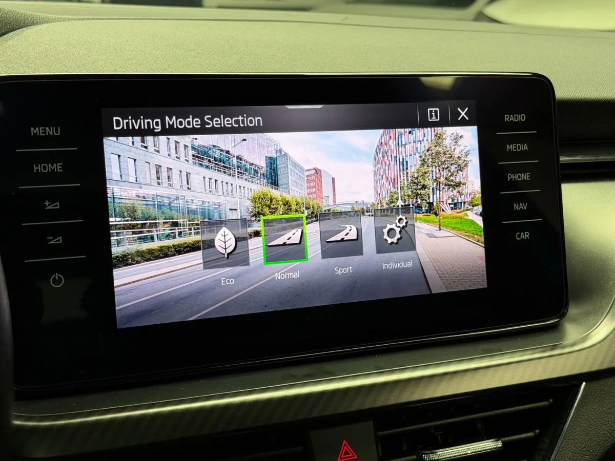 1.0 TSI Monte Carlo Pano Camera CarPlay