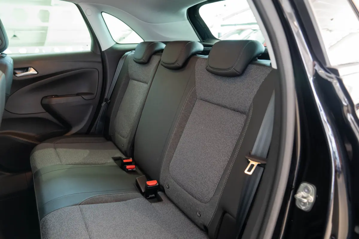 1.2 Turbo Elegance Automaat | Camera | Apple Carplay & Android Auto | Stoel en Stuurverwarming | Climate Controle | Parkeersensoren |