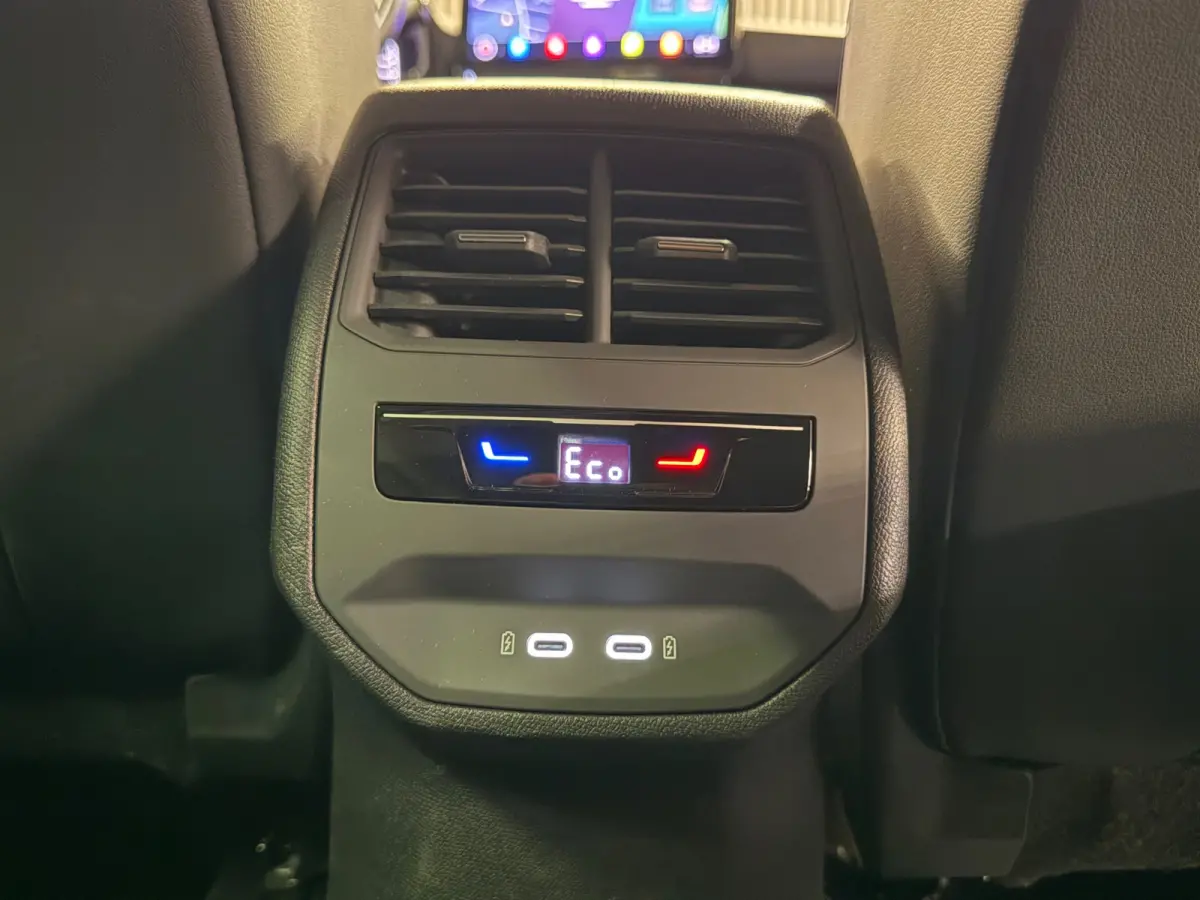 1.4 e-Hybrid VZ Copper Edition 245 PK |Performance | Pano |Keyl | Kuip
