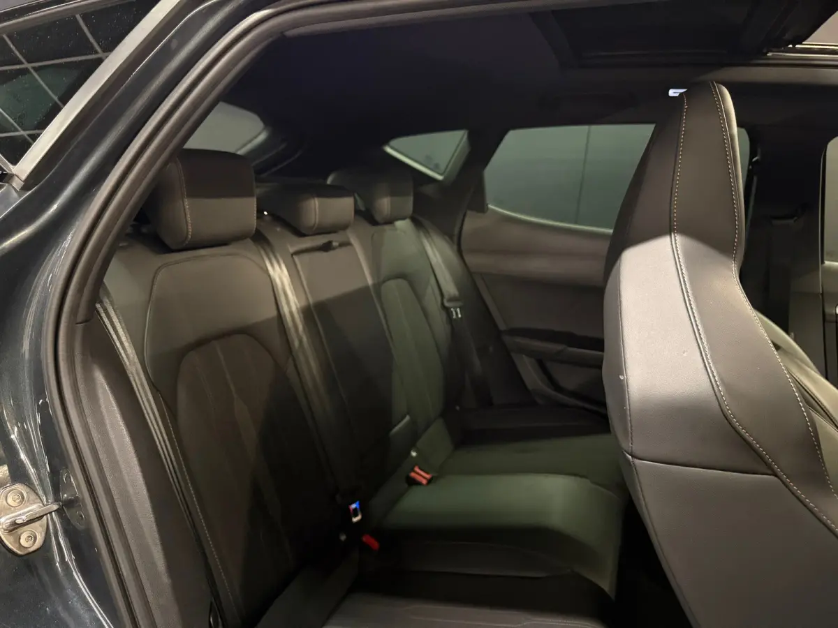 1.4 e-Hybrid VZ Copper Edition 245 PK |Performance | Pano |Keyl | Kuip