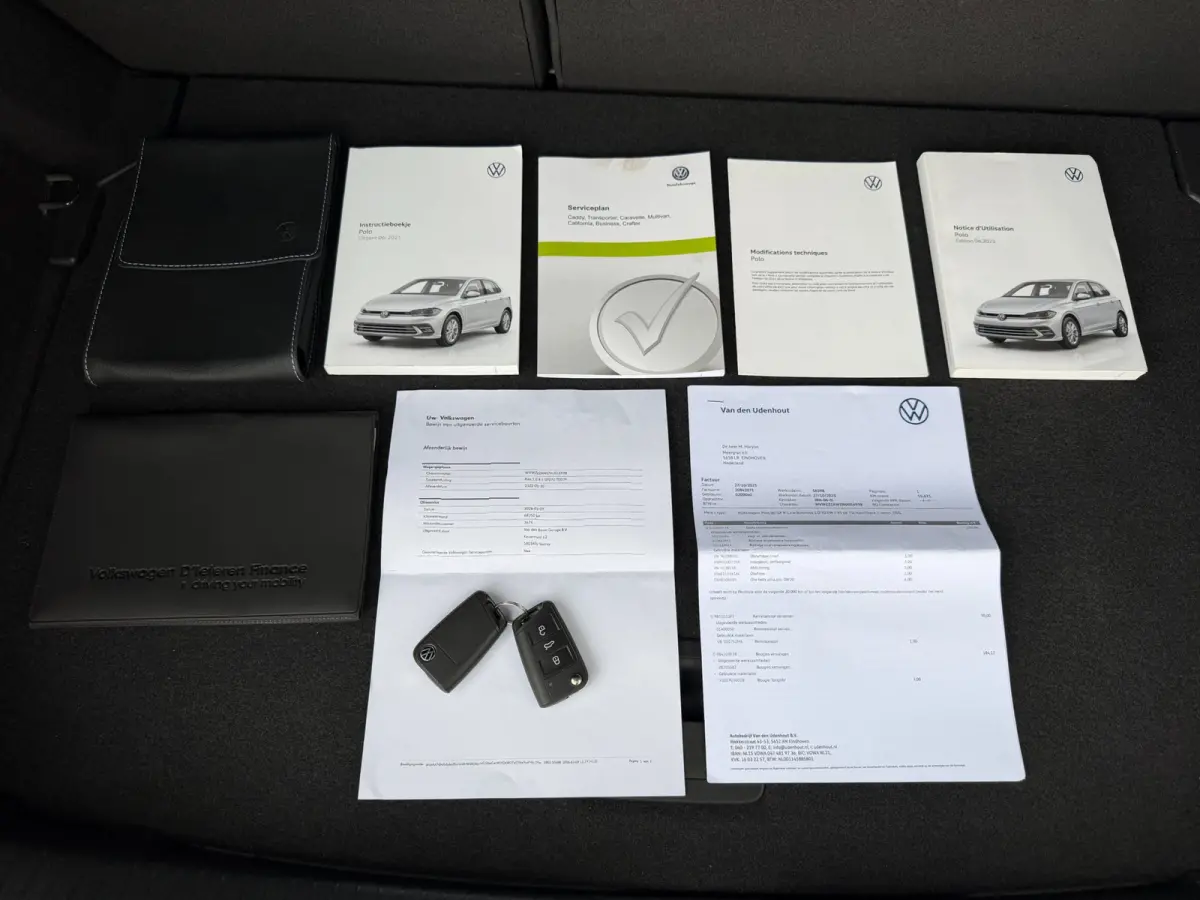 1.0 TSI R-Line Business|PANO|VIRTUAL|17"|STOEL VERWRM
