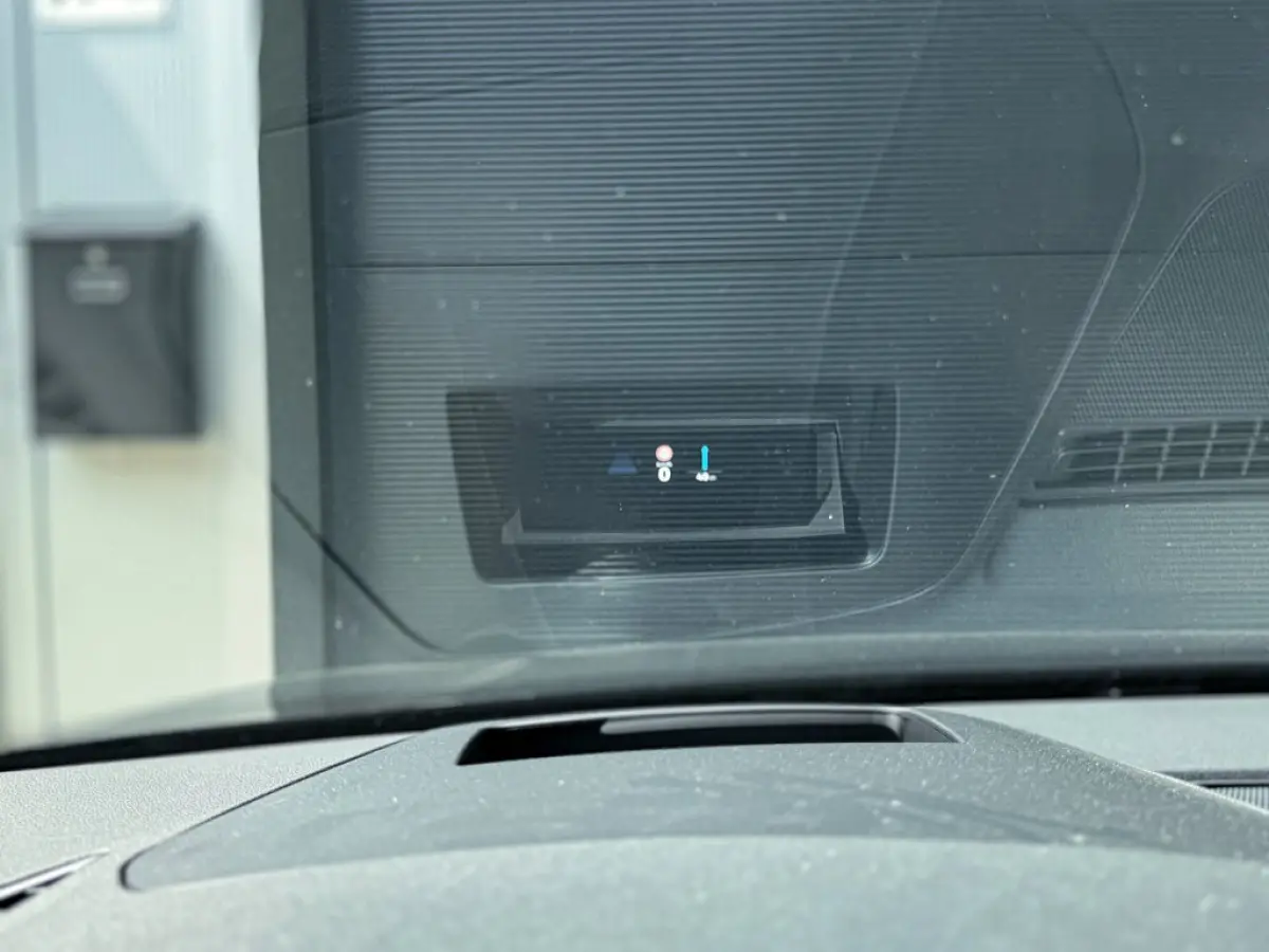 8.5 1.5 eTSI R-Line PANO | HUD | IQ LED