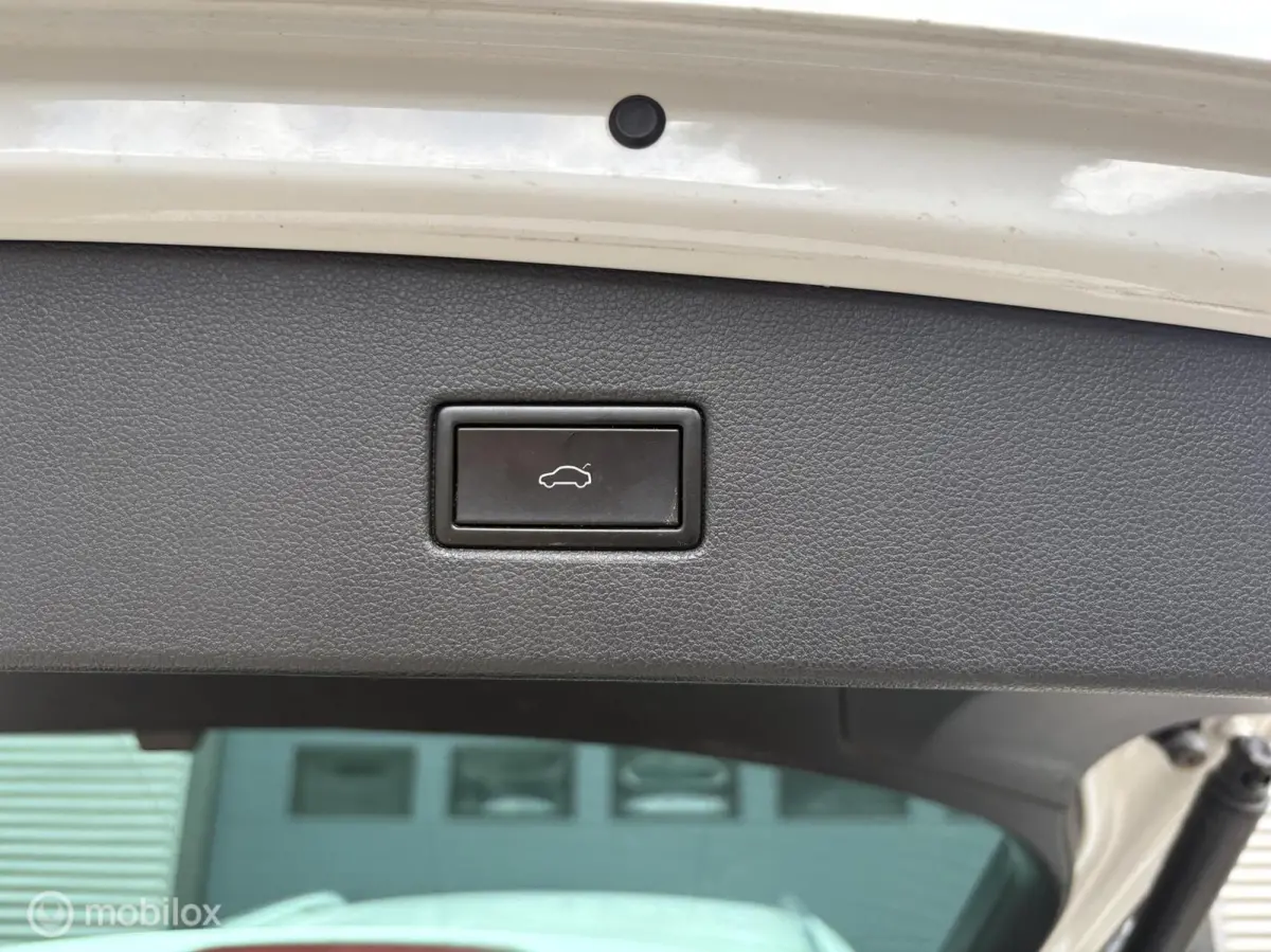 2.0 TSI 4Motion Highline / DAKSCHADE