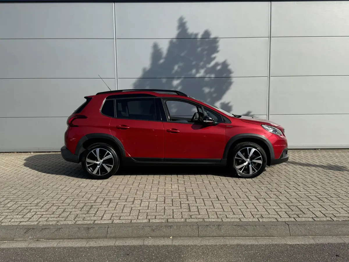 1.2 PureTech GT-line | Panoramadak | Stoelverwarming | Camera | Apple Carplay/Android Auto