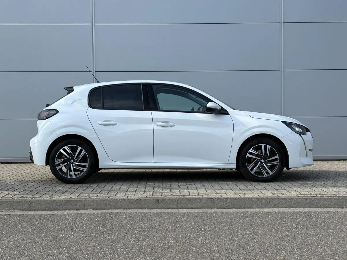 1.2 PureTech Allure | Parkeerhulp | Cruise Control | Airco | Apple Carplay/Android Auto