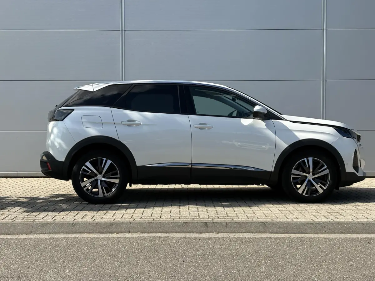 1.2 PureTech Allure | Navigatie | Parkeerhulp | Cruise Control | Navigatie | Apple Carplay/Android Auto