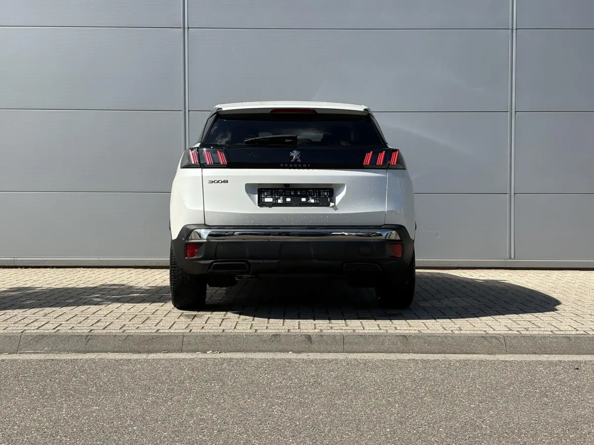 1.2 PureTech Allure | Navigatie | Parkeerhulp | Cruise Control | Navigatie | Apple Carplay/Android Auto