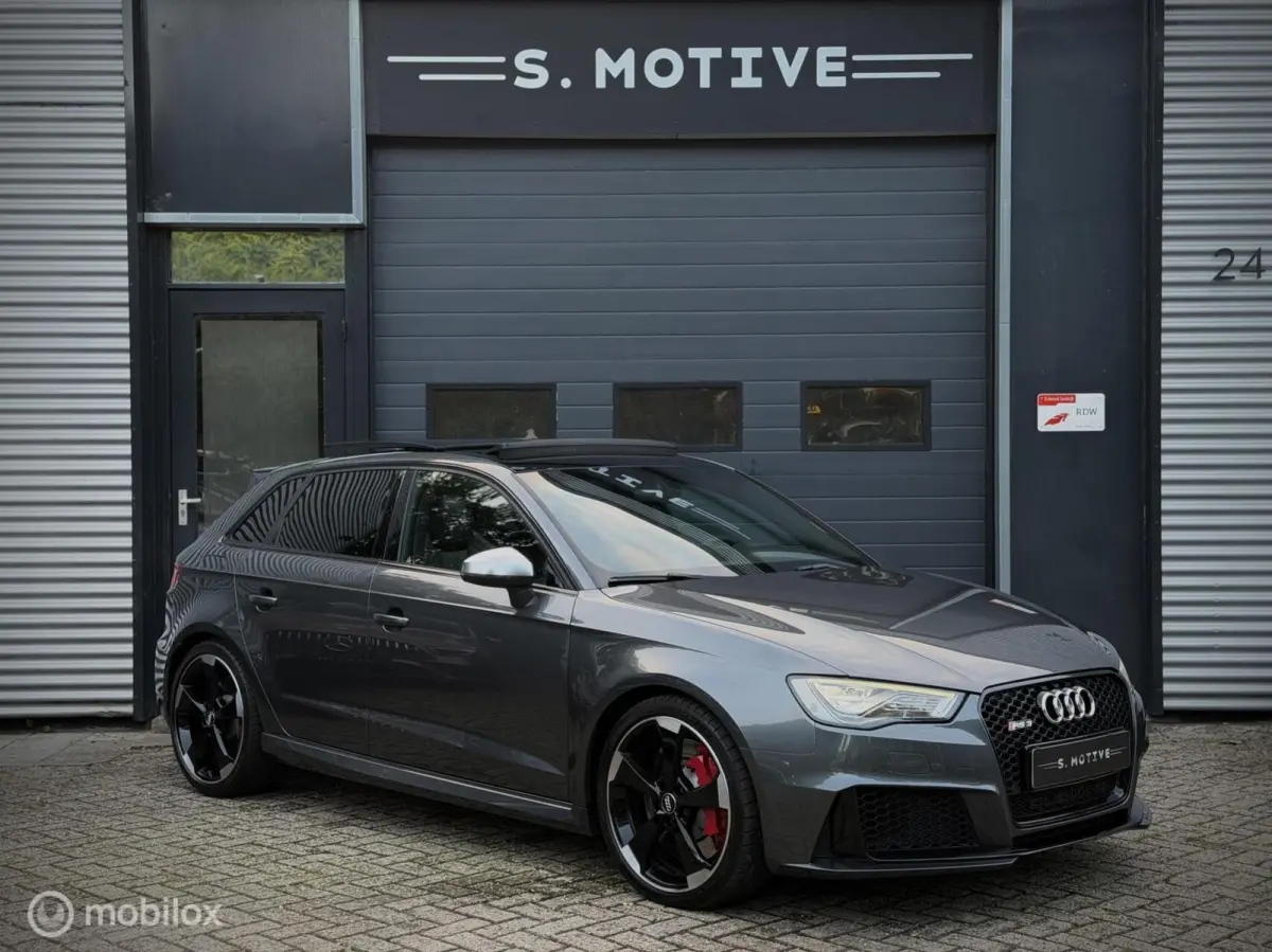 RS3 2.5 TFSI RS3 Quattro, Pano. B&O, RS-Seats, Carbon, 430PK,
