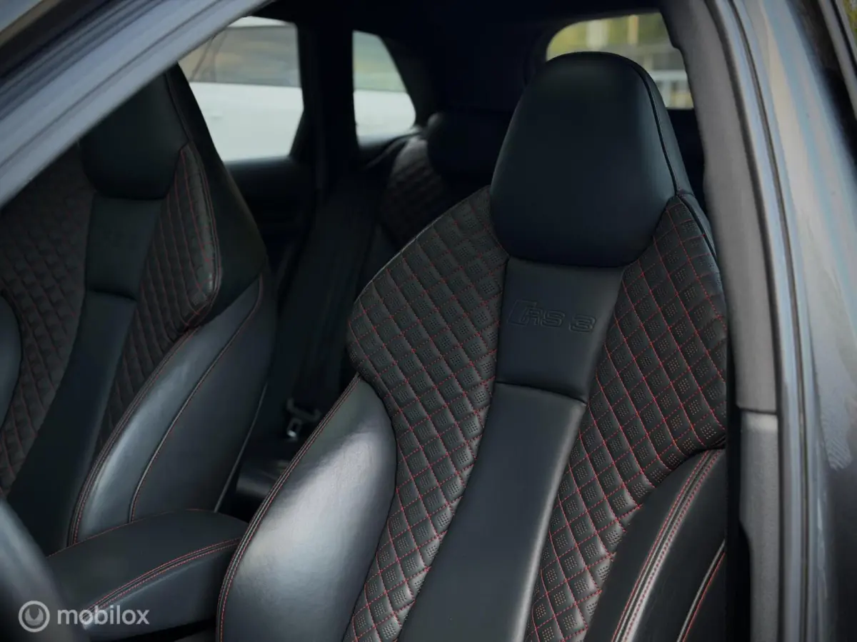 RS3 2.5 TFSI RS3 Quattro, Pano. B&O, RS-Seats, Carbon, 430PK,