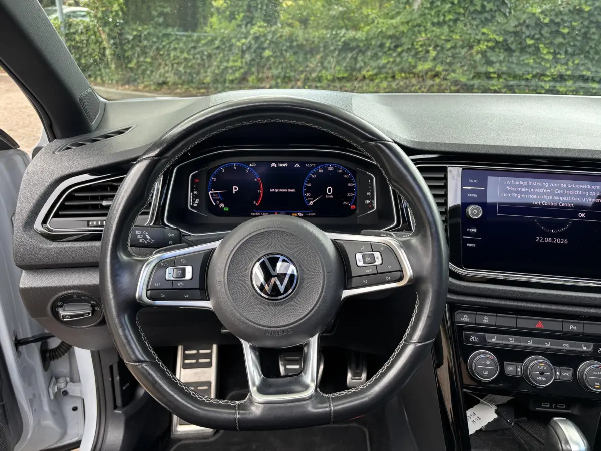 1.5 TSI DSG Sport|BlackStyle|Pano|White-Silver Met