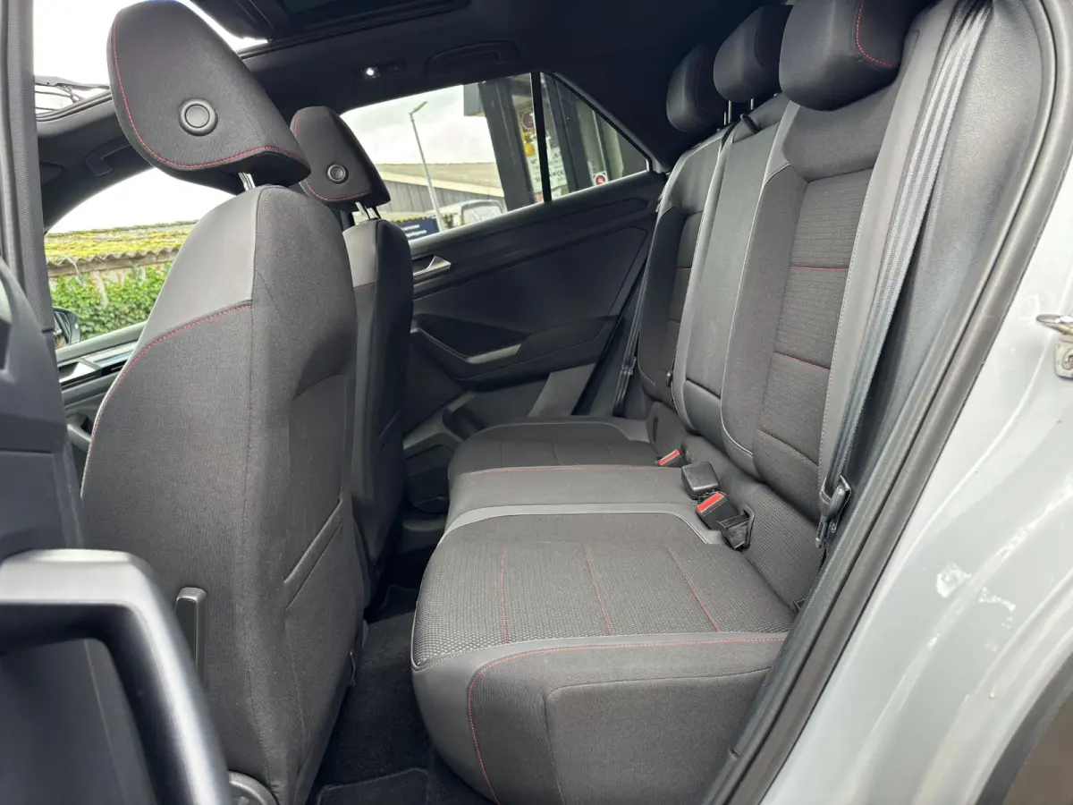 1.5 TSI DSG Sport|BlackStyle|Pano|White-Silver Met