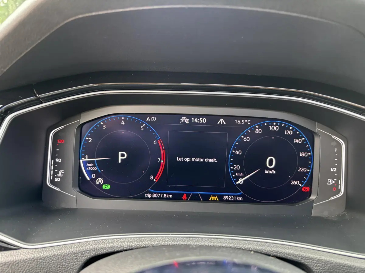1.5 TSI DSG Sport|BlackStyle|Pano|White-Silver Met
