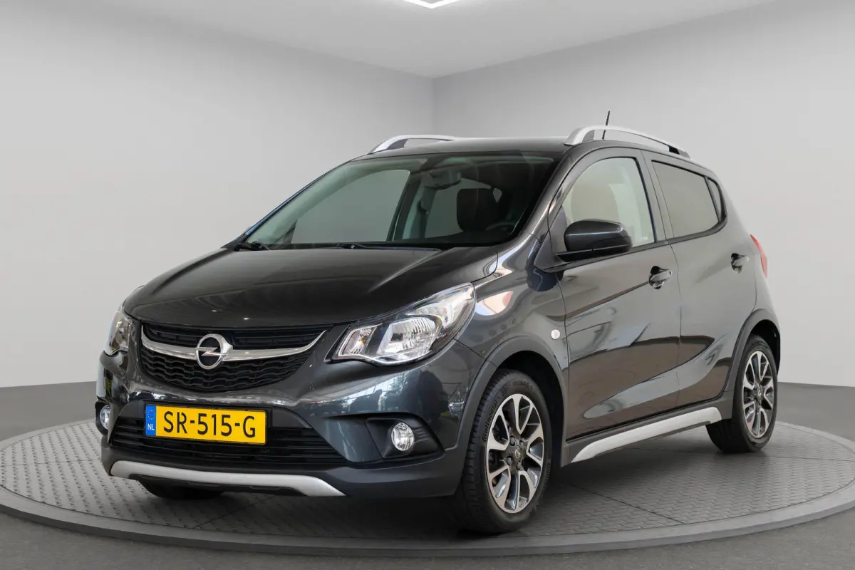 1.0 Online Edition | Navigatie | Apple Carplay & Android Auto | Parkeersensoren | Airco | Cruise Controle | Lichtmetalen velgen |